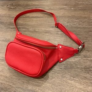 Red shoulder bag/ fanny pack